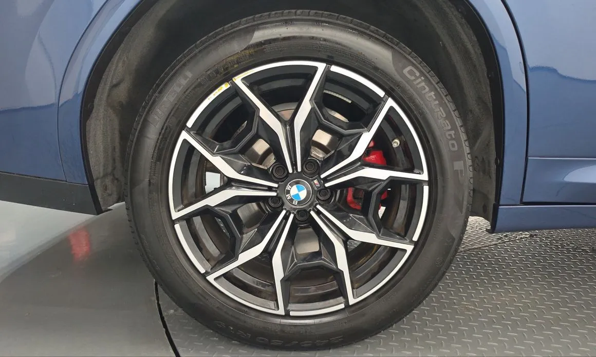 BMW X4 — фото 10