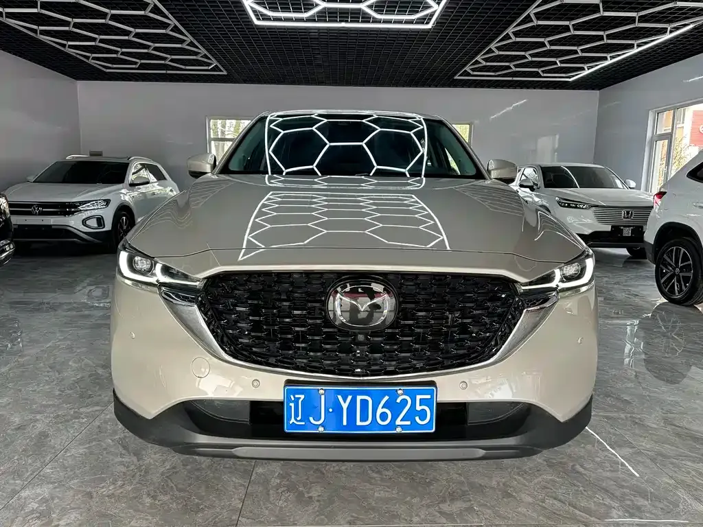 Mazda CX-5 — фото 1