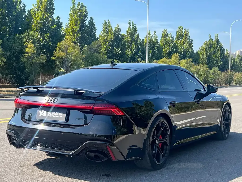 Audi A7 — фото 5