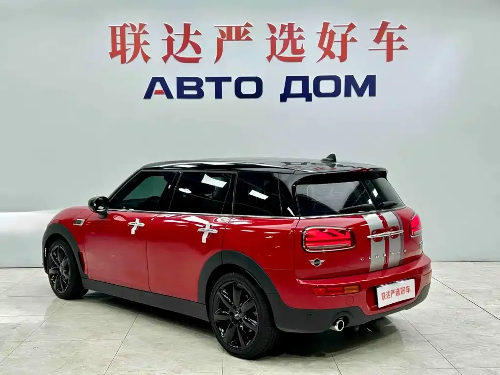 MINI Clubman — фото 2