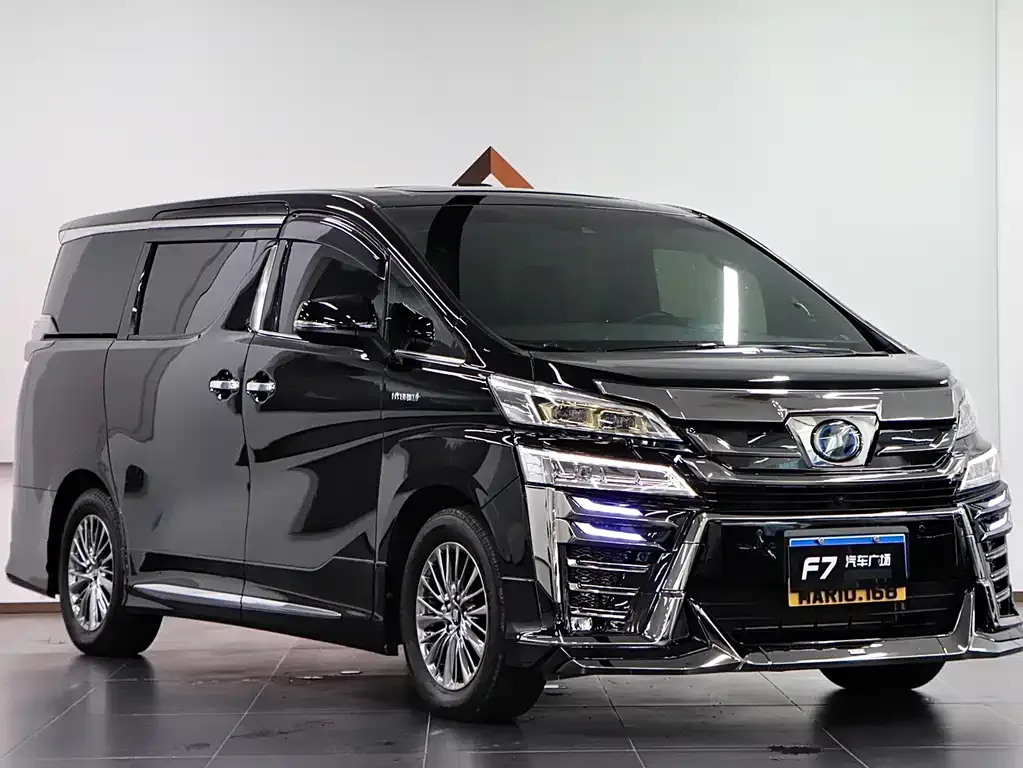 Toyota Vellfire — фото 10