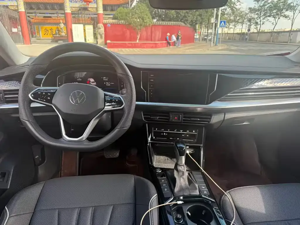 Volkswagen Passat — фото 8