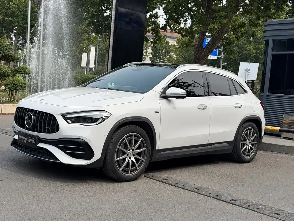 Mercedes-Benz GLA AMG — фото 1