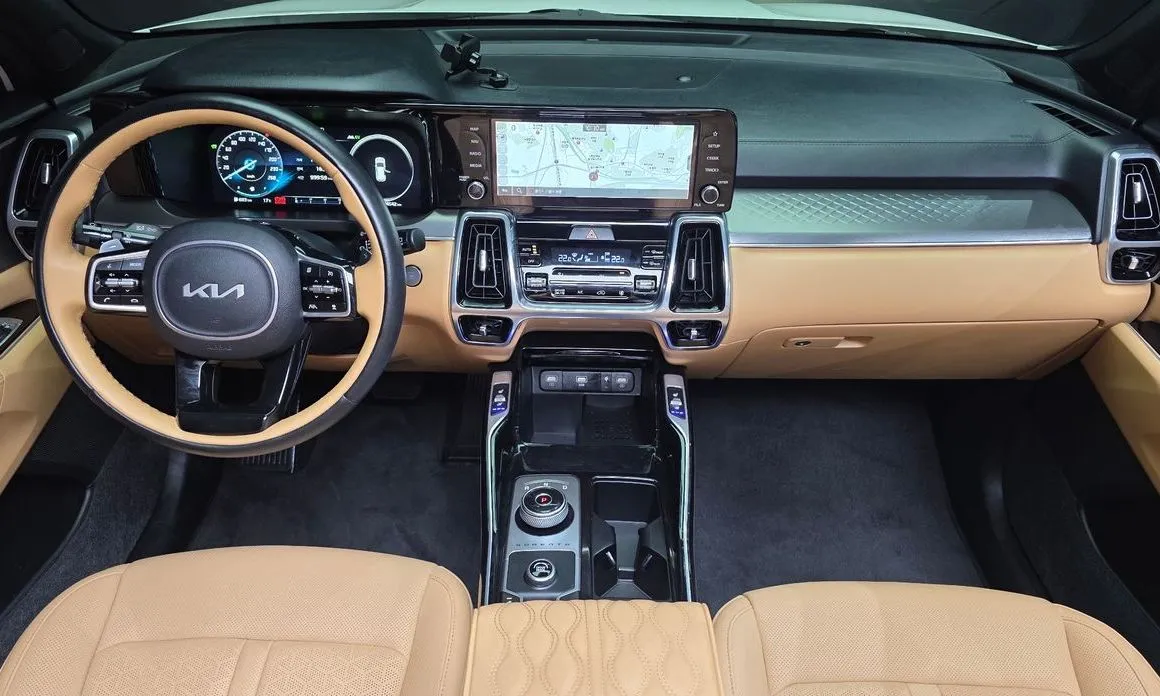 Kia Sorento — фото 8