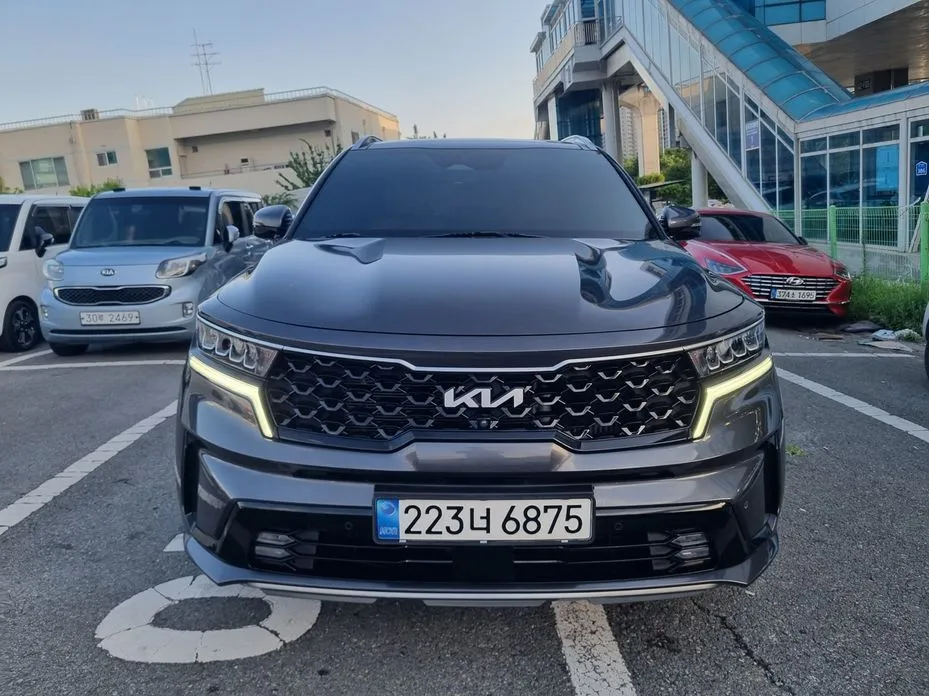 Kia Sorento — фото 4