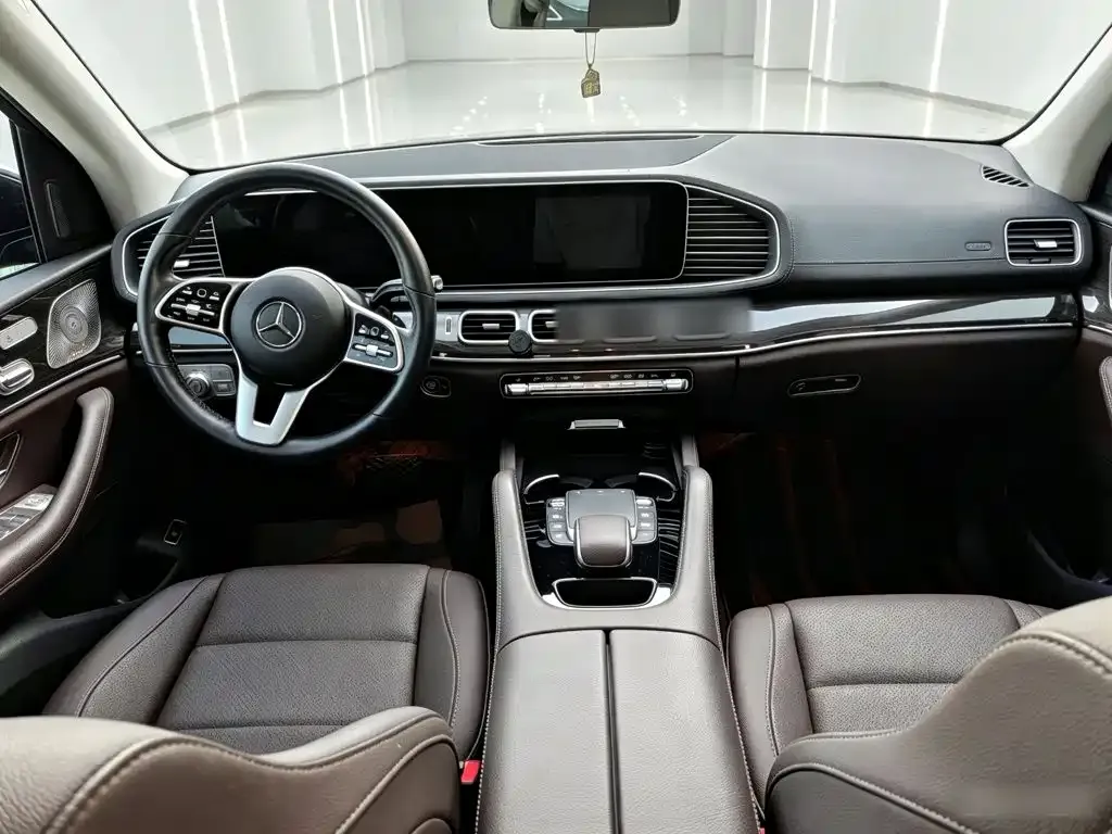 Mercedes-Benz GLE (Import) — фото 7