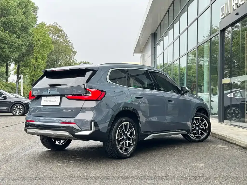 BMW X1 — фото 10