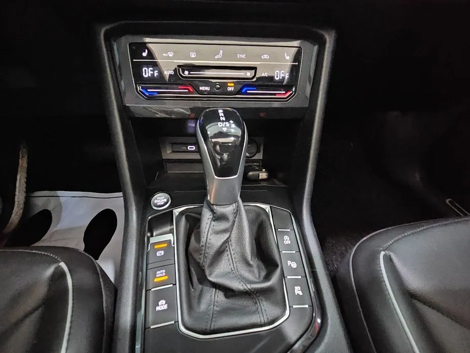 Volkswagen Tiguan — фото 5