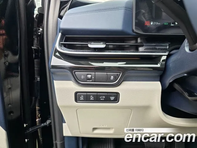 Kia Carnival — фото 3