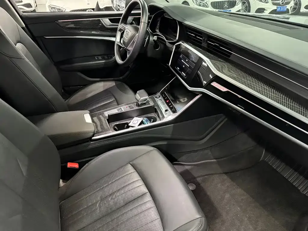 Audi A6 (Import) — фото 5
