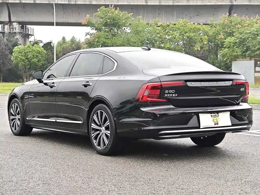 Volvo S90 — фото 5