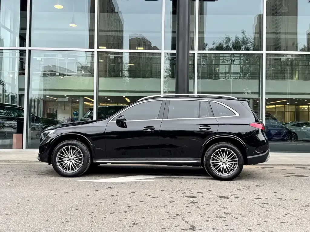 Mercedes-Benz GLC — фото 9