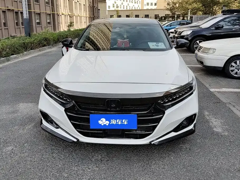 Honda Accord — фото 5