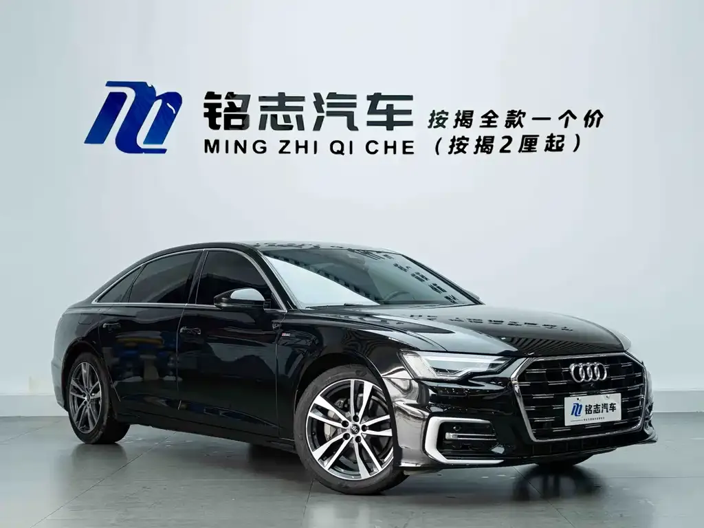 Audi A6L — фото 10