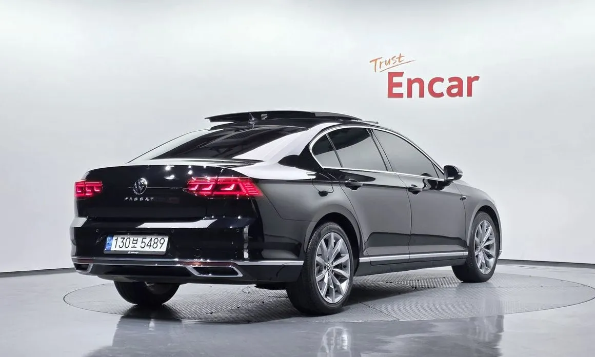 Volkswagen Passat — фото 3