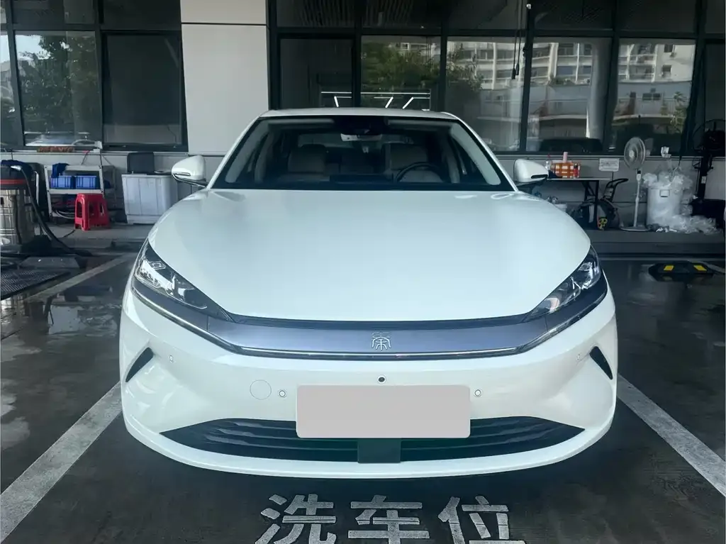 BYD Qin L — фото 7