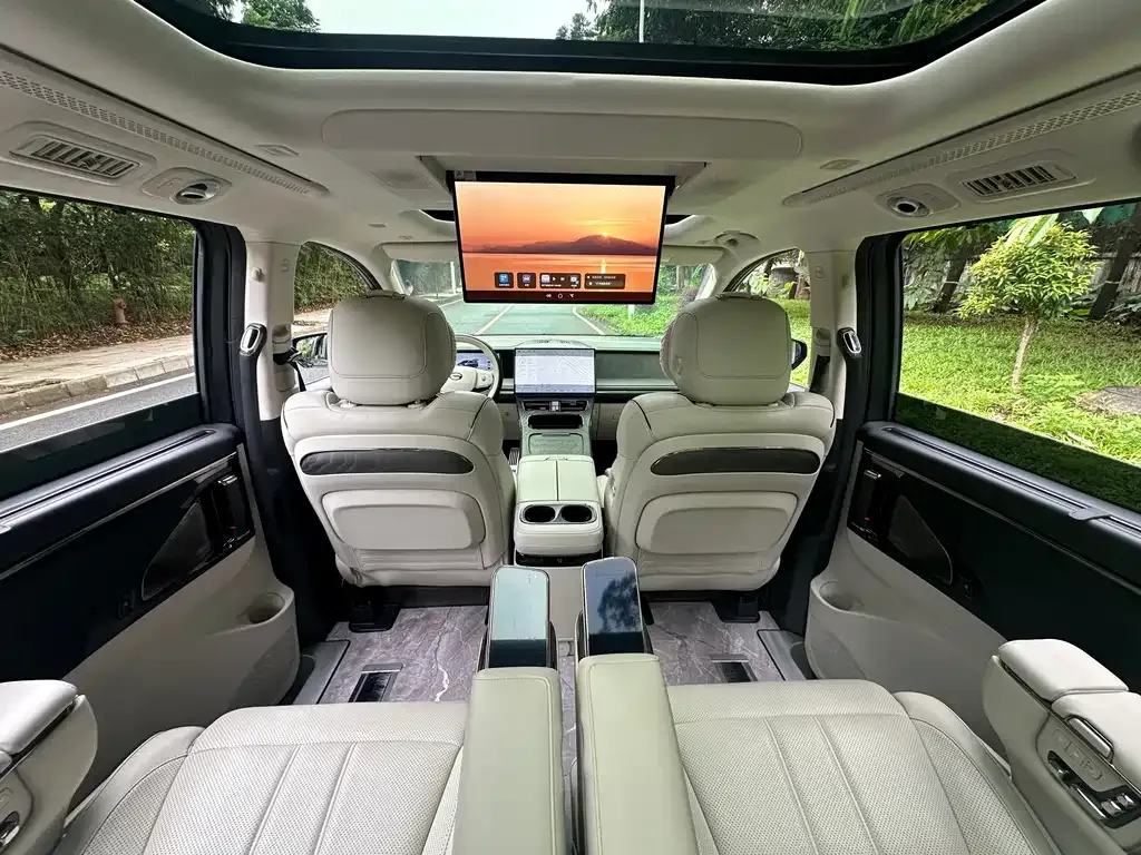 GAC Motor Trumpchi Xiangwang M8 — фото 10