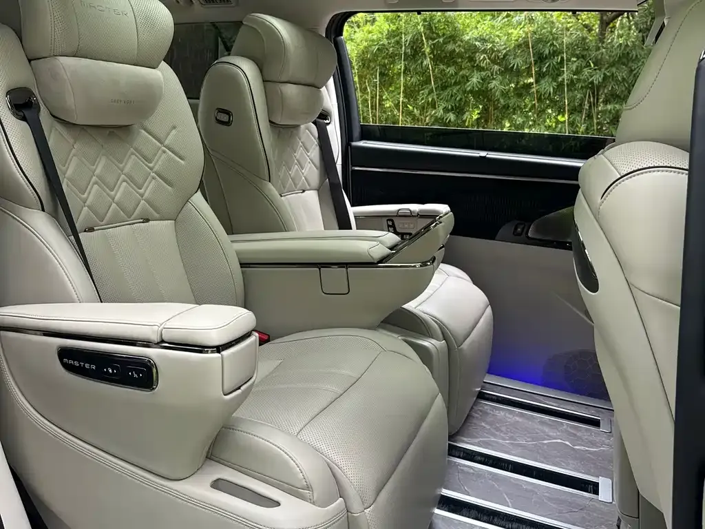 GAC Motor Trumpchi Xiangwang M8 — фото 6