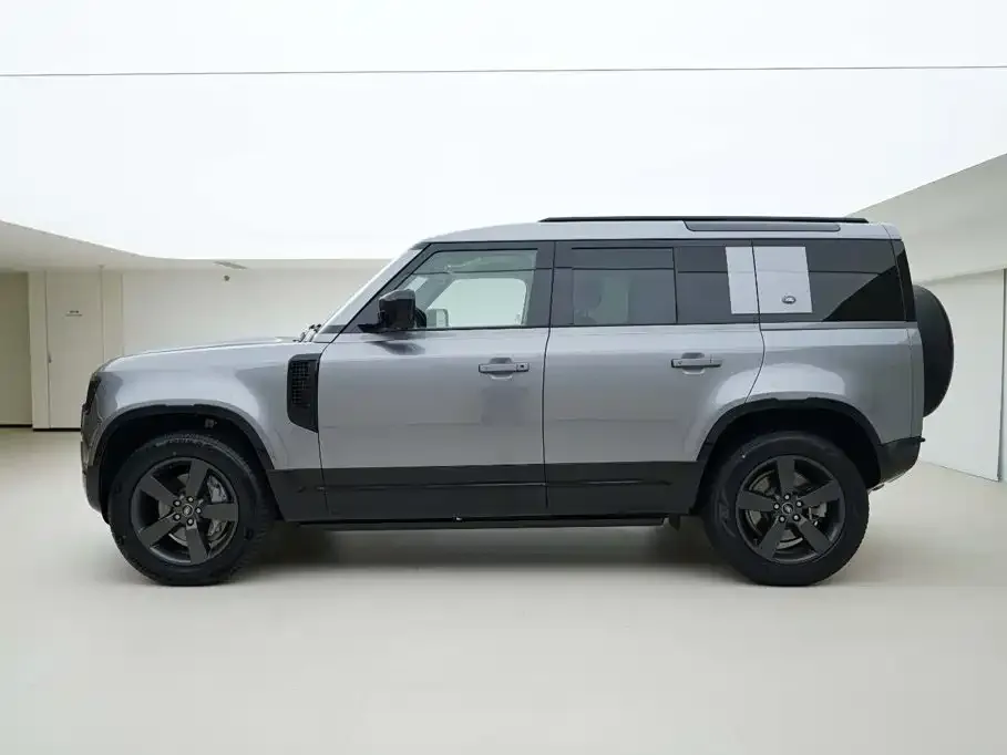 Land Rover Defender — фото 9