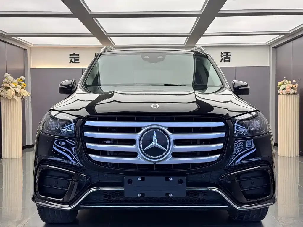Mercedes-Benz GLS — фото 6