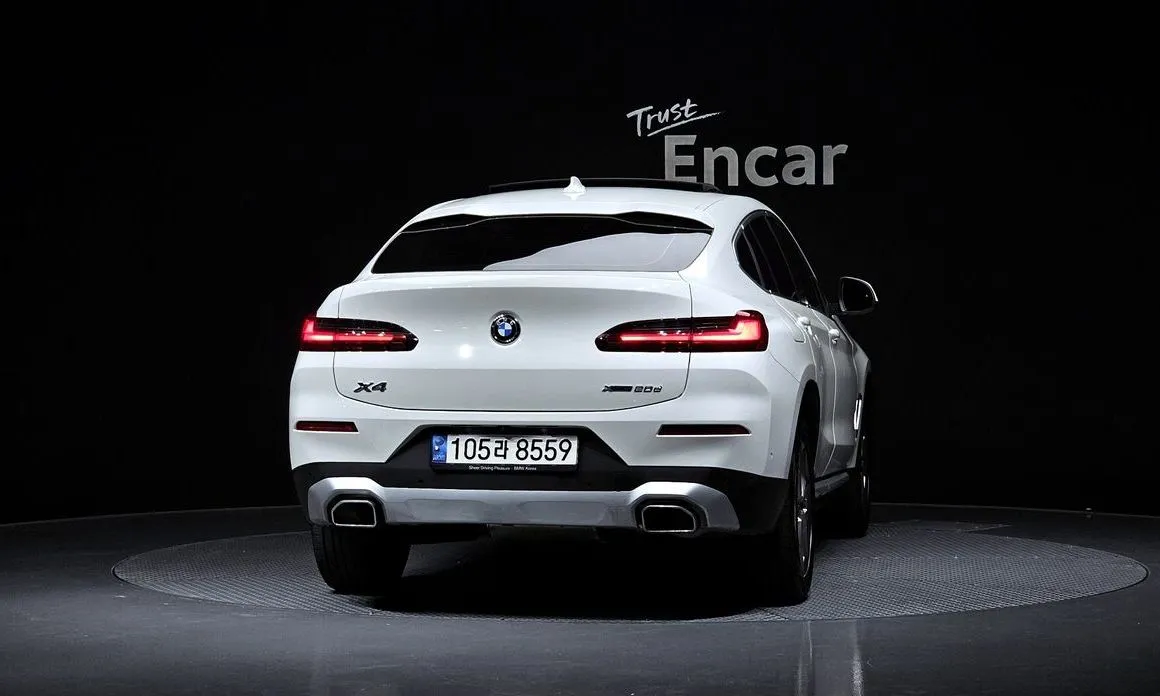 BMW X4 — фото 4