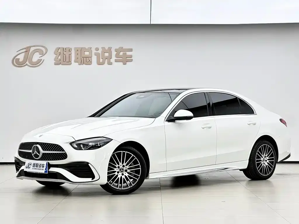 Mercedes-Benz C-Class — фото 1