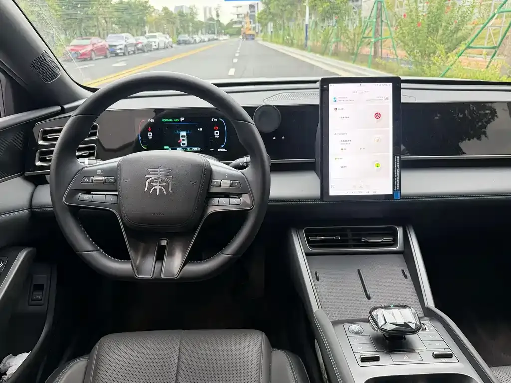 BYD Qin L — фото 4