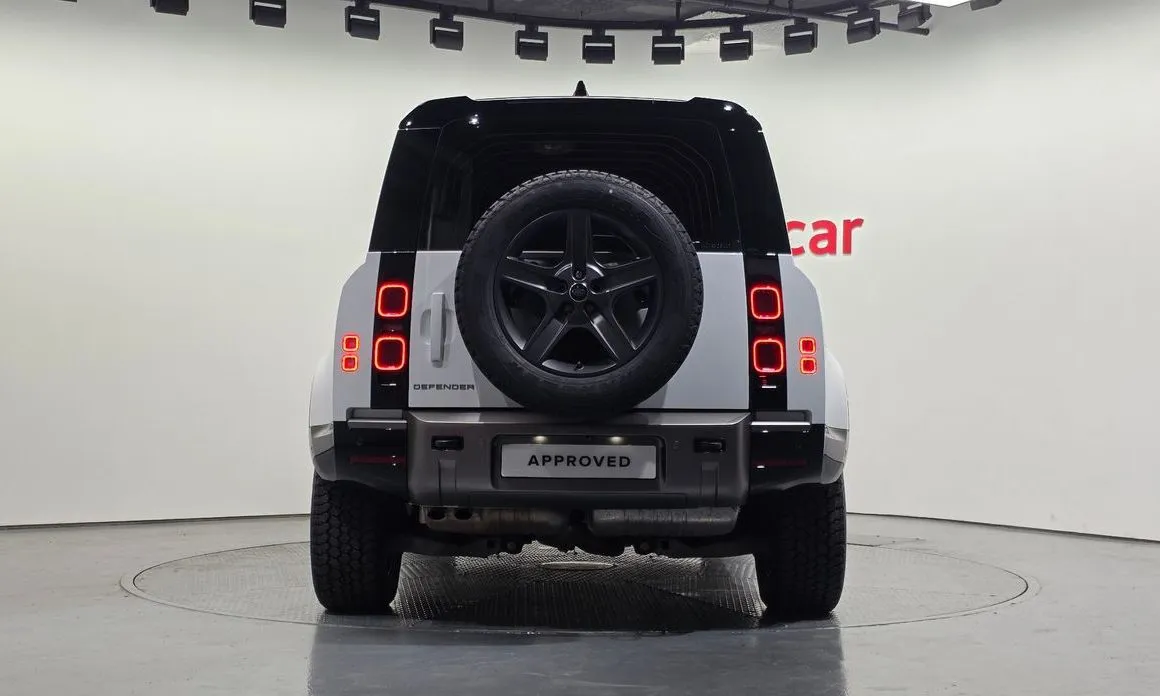 Land Rover Defender — фото 9