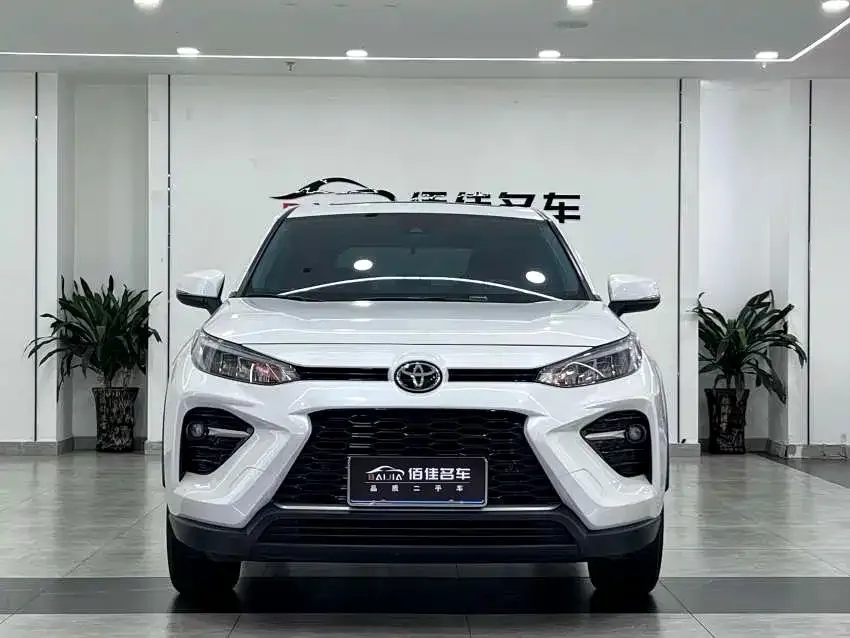 Toyota Wildlander — фото 3