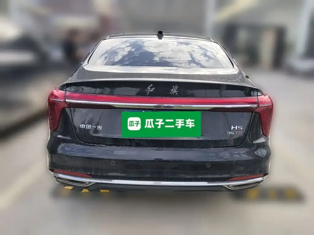 Hongqi H5 — фото 2