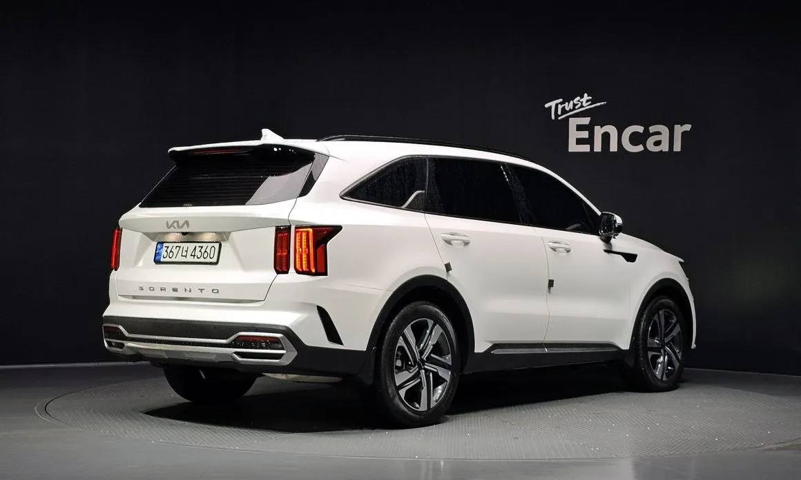 Kia Sorento — фото 4