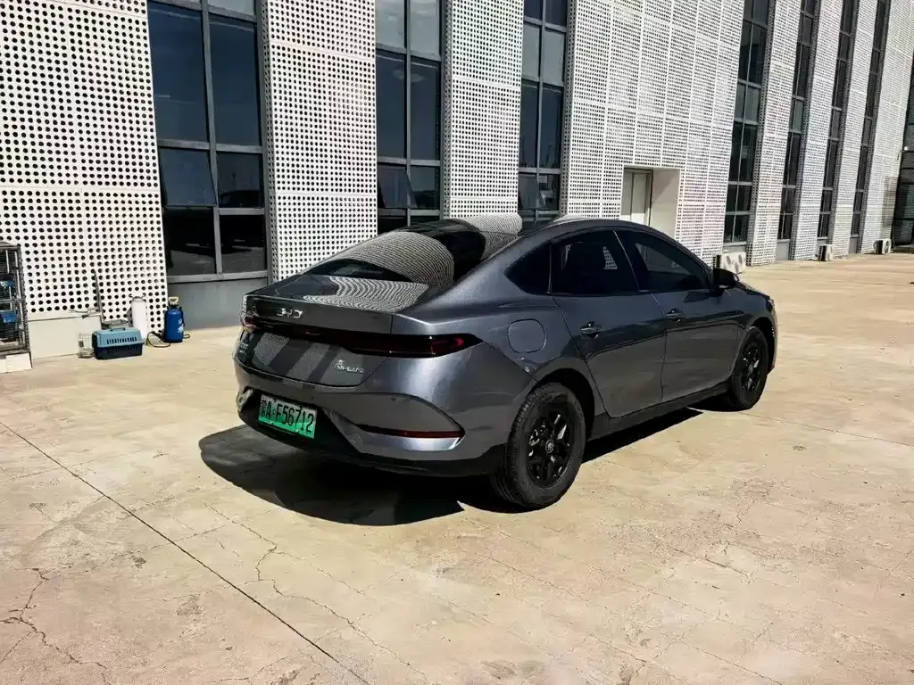 BYD Qin PLUS — фото 8