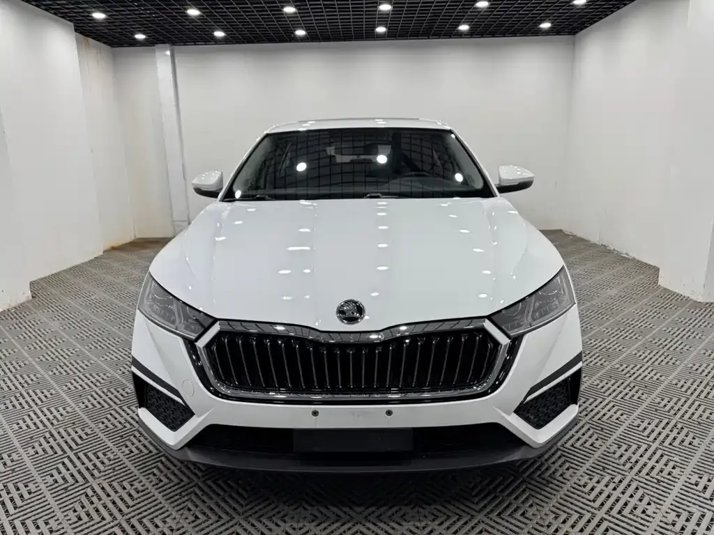 Skoda Octavia — фото 8