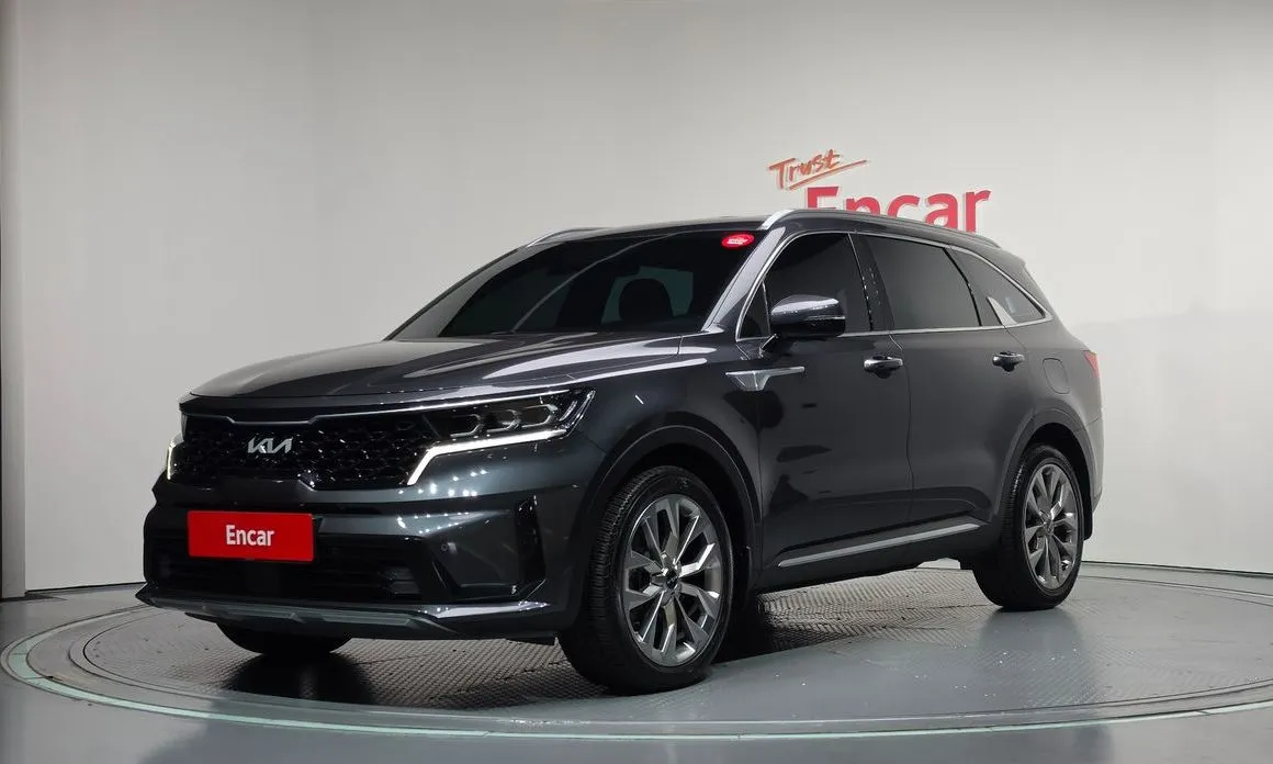 Kia Sorento — фото 1