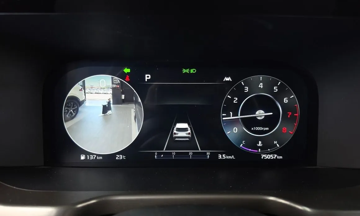 Kia Sorento — фото 4