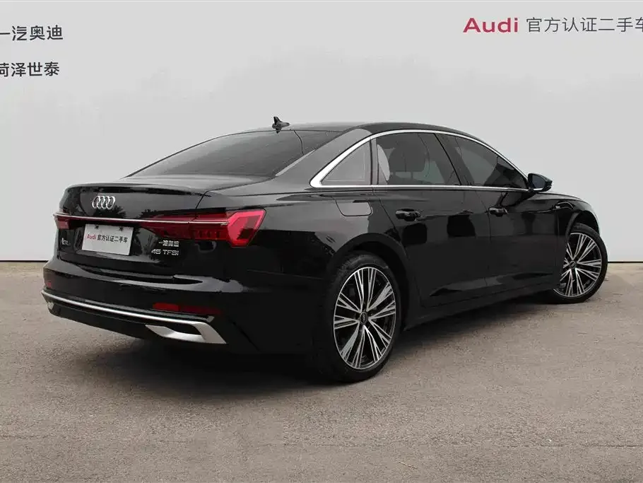 Audi A6L — фото 7