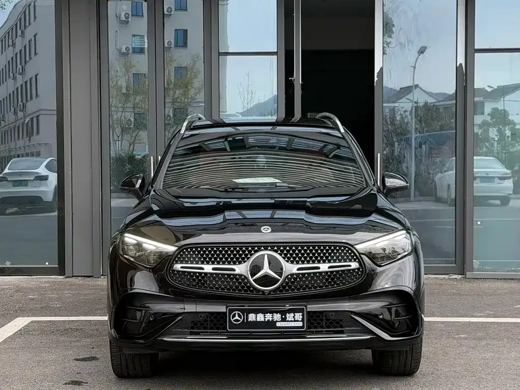 Mercedes-Benz GLC — фото 6