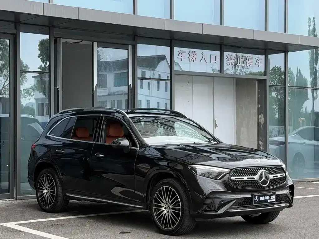 Mercedes-Benz GLC — фото 9