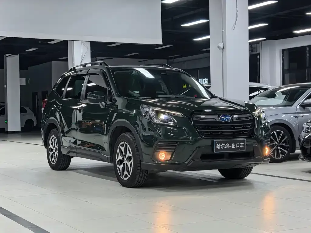 Subaru Forester — фото 10