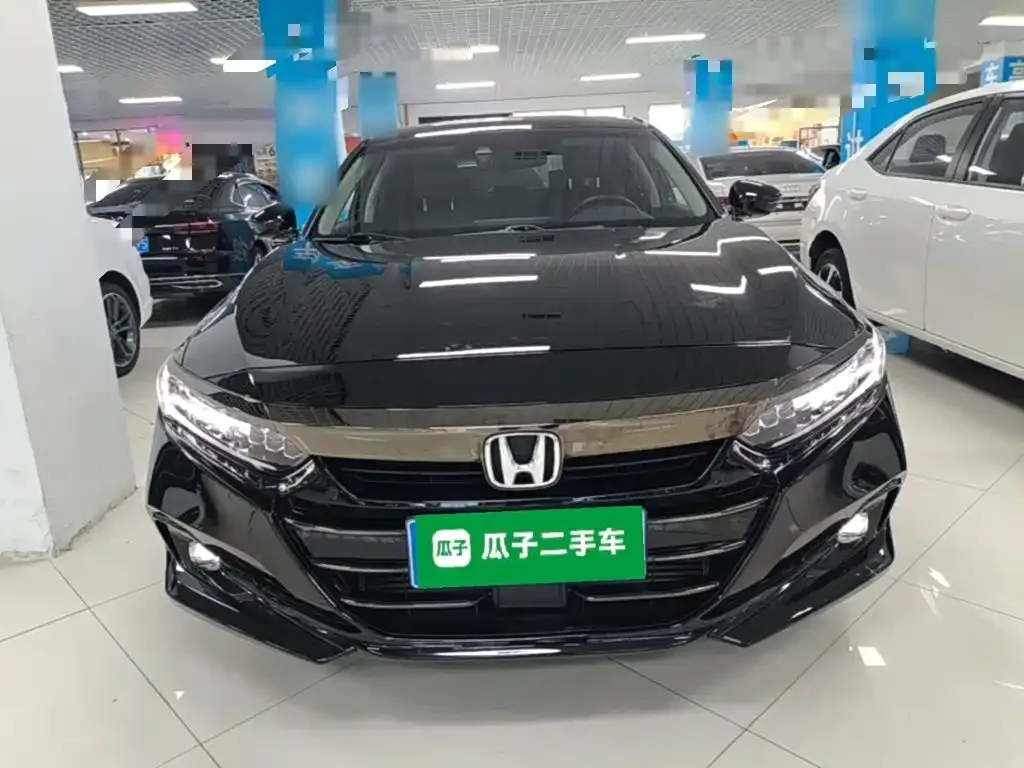 Honda Accord — фото 4