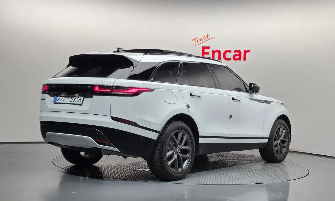 Land Rover Range Rover Velar — фото 6
