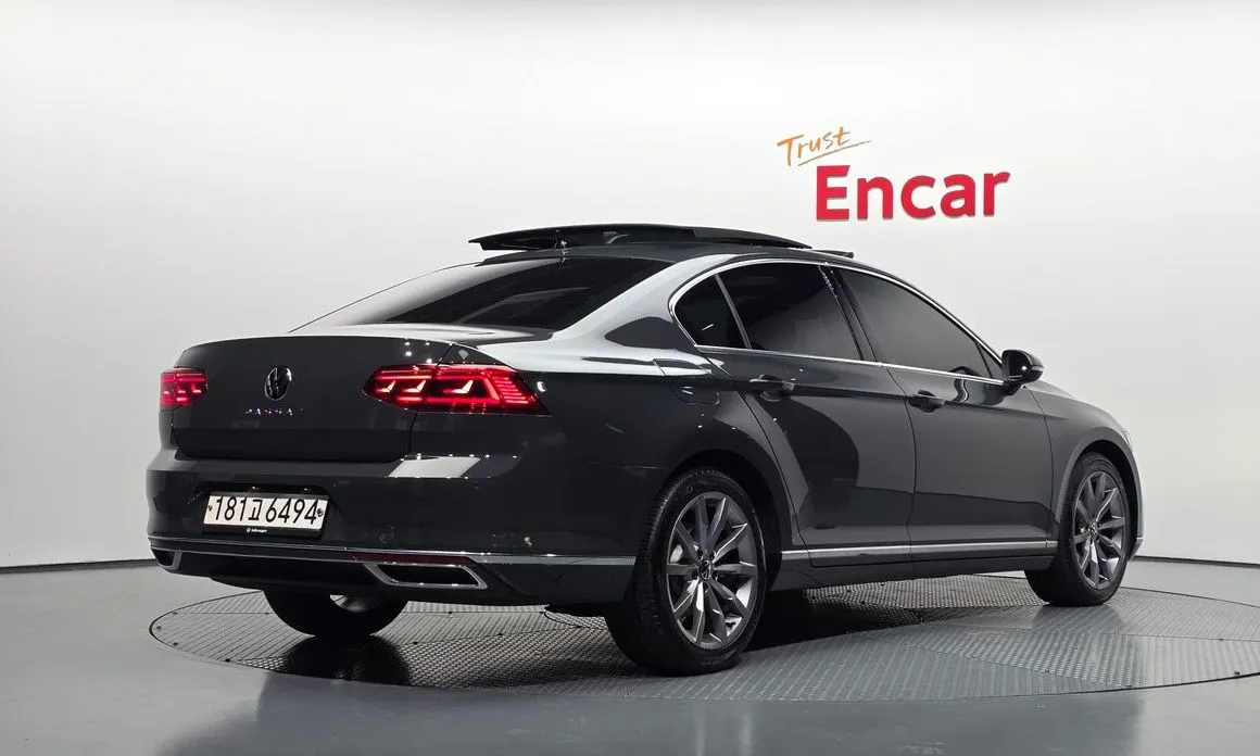 Volkswagen Passat — фото 9