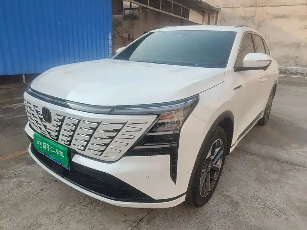 Changan CS75 PLUS — фото 9