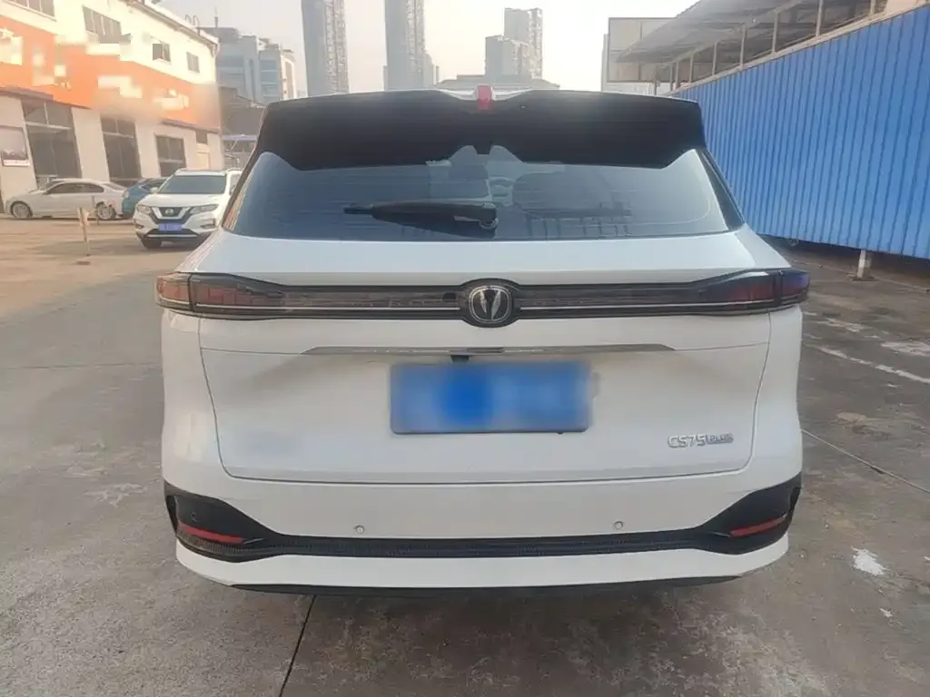 Changan CS75 PLUS — фото 4