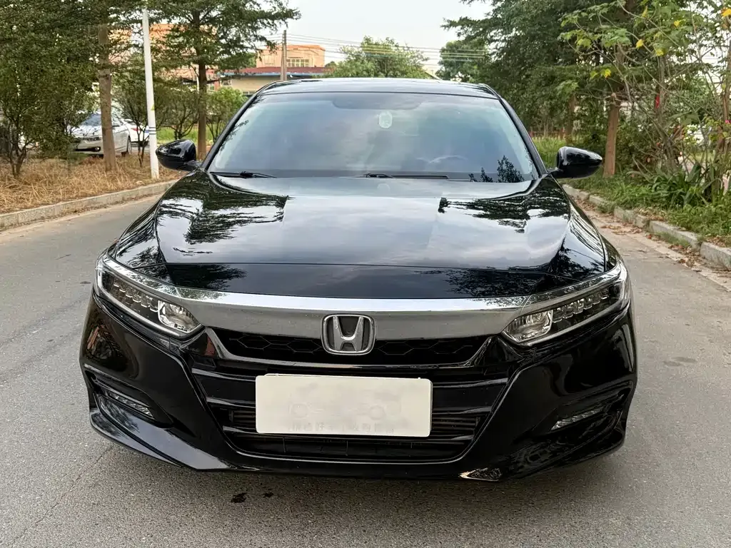 Honda Accord — фото 2