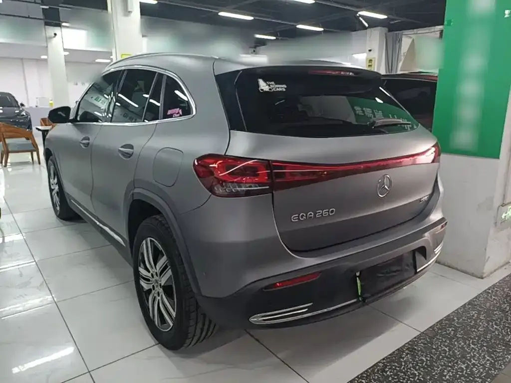 Mercedes-Benz EQA — фото 9