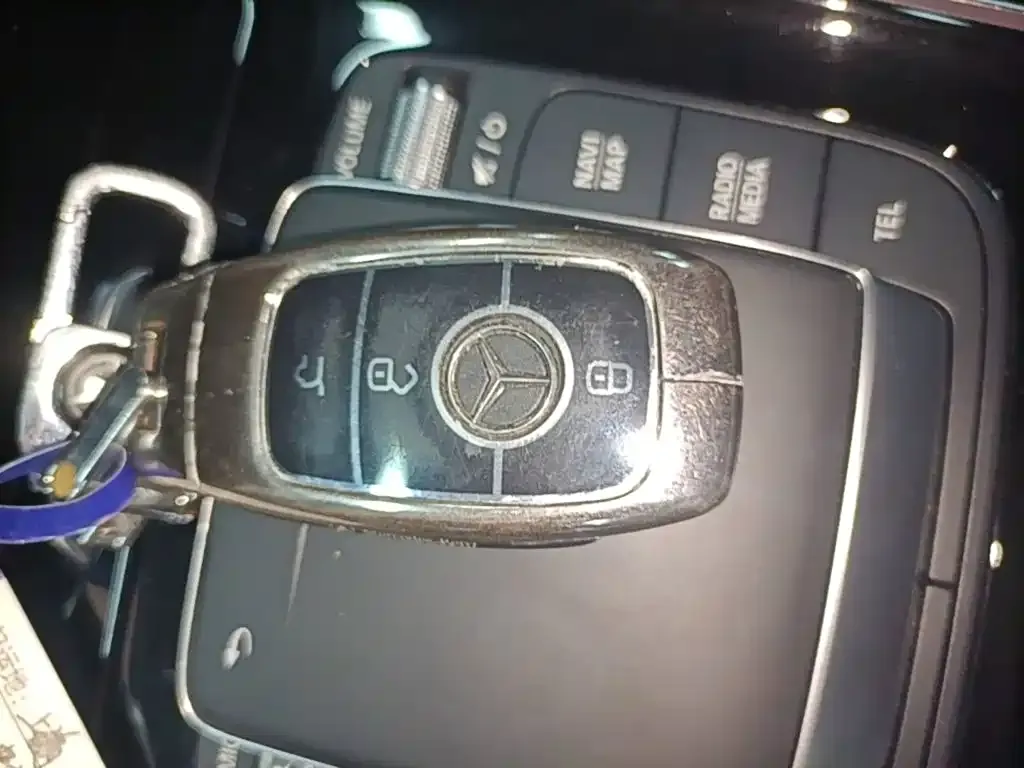 Mercedes-Benz EQA — фото 2