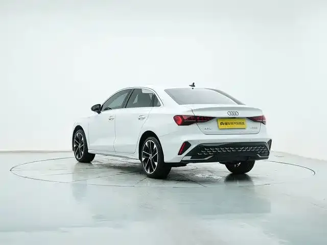 Audi A3 — фото 3