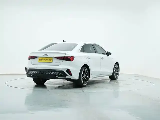 Audi A3 — фото 8