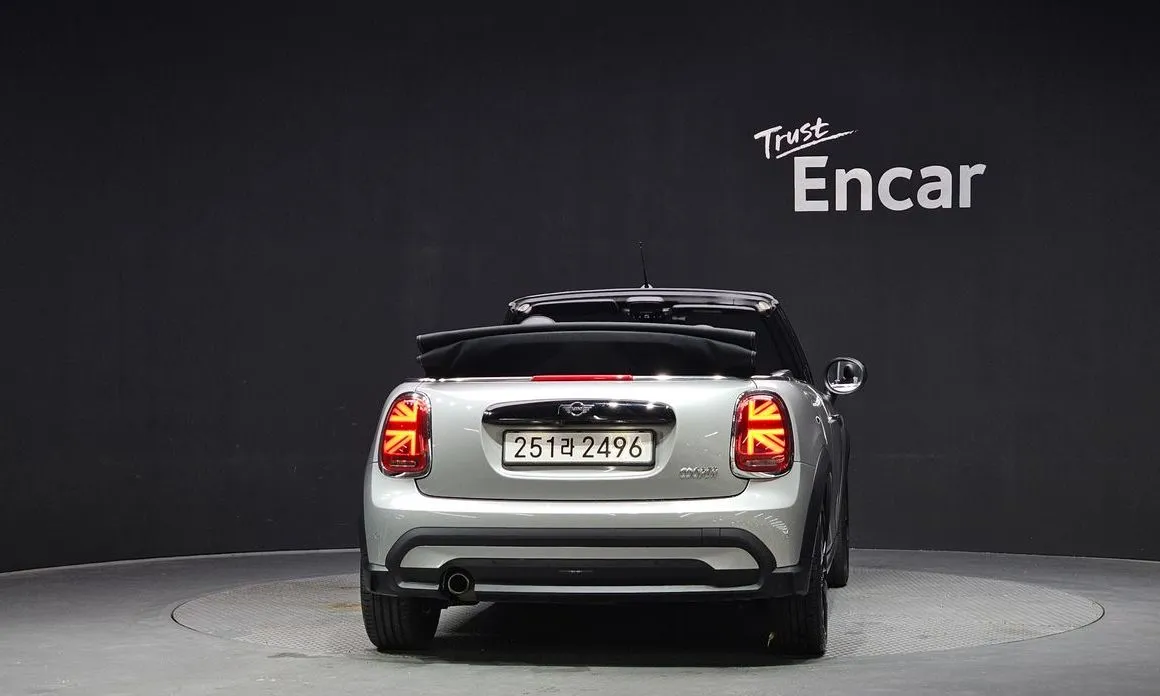 Mini Cooper Convertible — фото 6